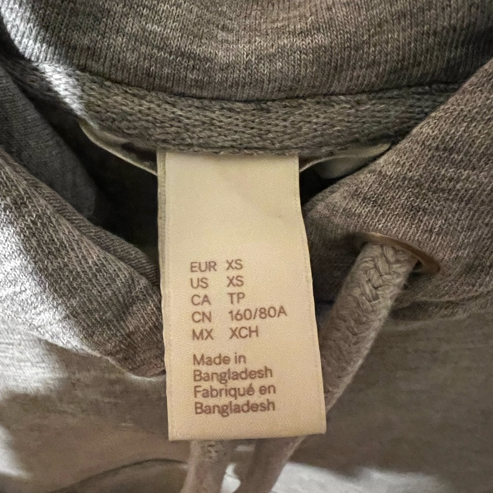 Gray hoodie size XS is a little oversize